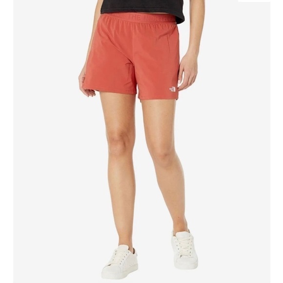 The north face wander shorts red size small, women’s short tandori spice - Picture 1 of 7
